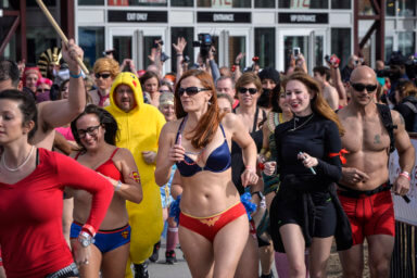 SEE IT: Runners take to Philly streets in their underwear