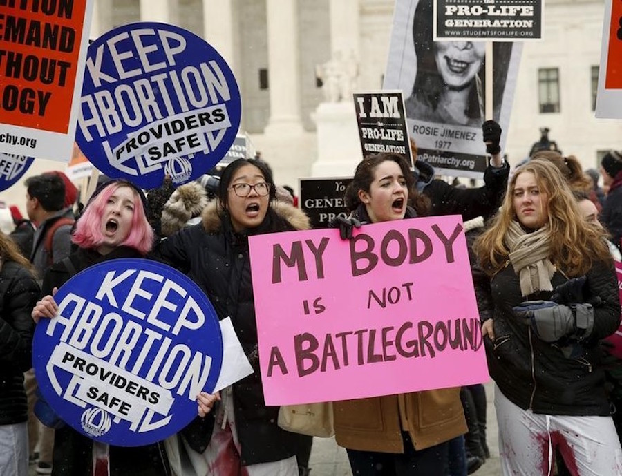 Can Roe v Wade be overturned?