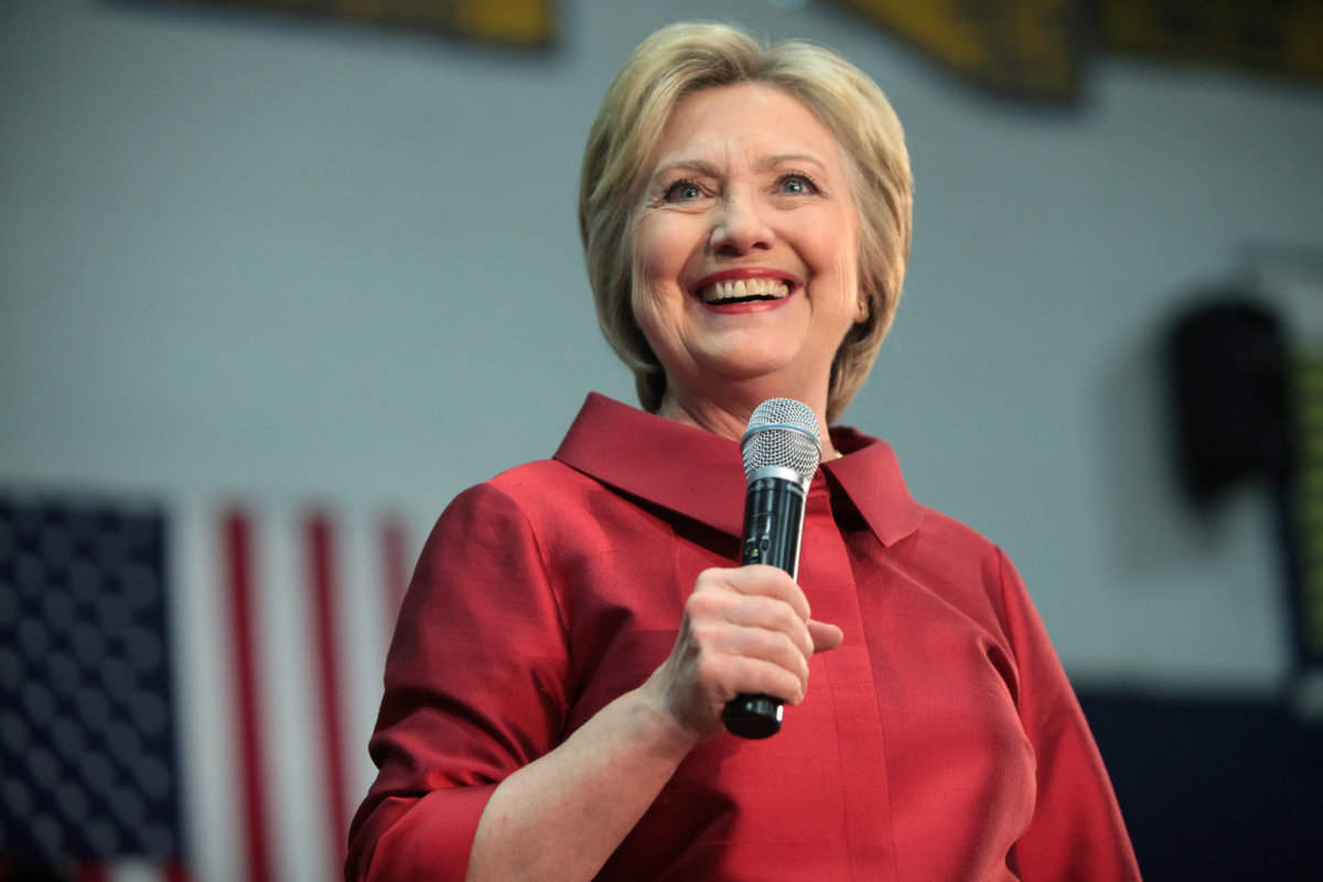 Hillary Clinton to deliver Wellesley College commencement address