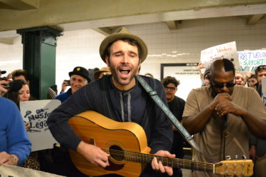 subway performers, street performers, subway music, subway musicians, live.me