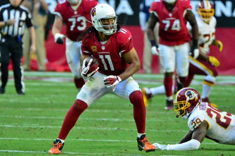 Cards’ WR Fitzgerald to return for 14th season