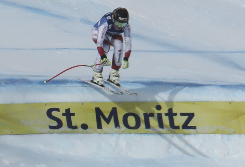 Alpine skiing: Gut suffers season-ending knee injury
