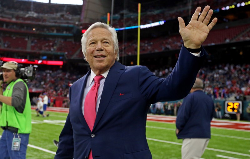 Pats owner unfazed with players skipping White House visit