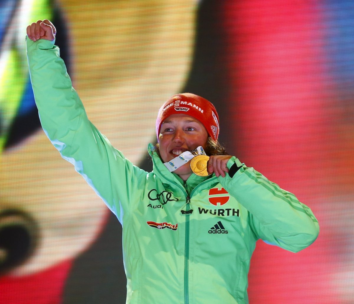 Dahlmeier powers to third gold medal at biathlon Worlds
