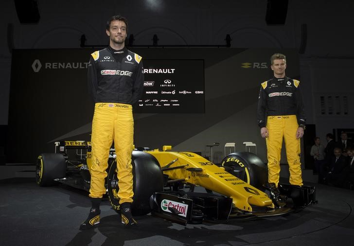 Palmer adds weight to his second season