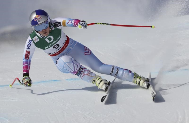 Alpine skiing: Vonn pulls out of Alpine combined after crash
