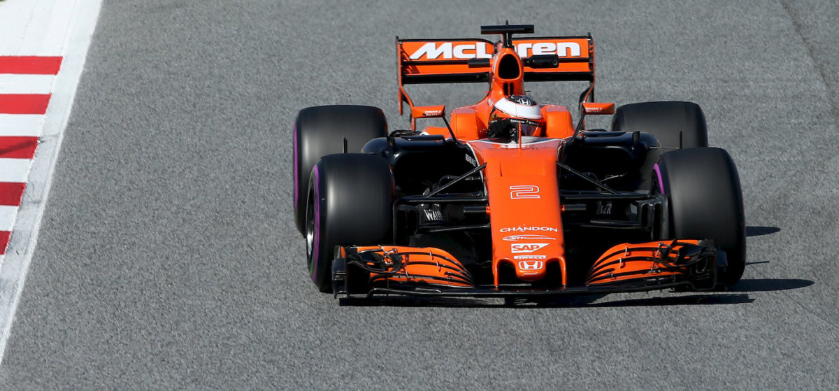 Motor racing: Melbourne will be tough but no crisis, says McLaren boss