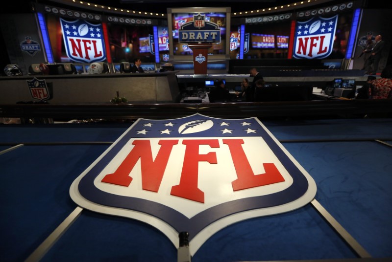 NFL denies misuse of painkillers described in court filings