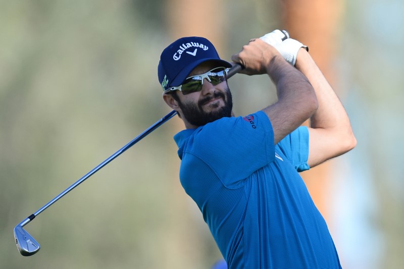 Hadwin on verge of first victory with four shot cushion