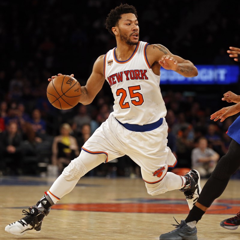 Knee injury sidelines Knicks’ Rose for remainder of season