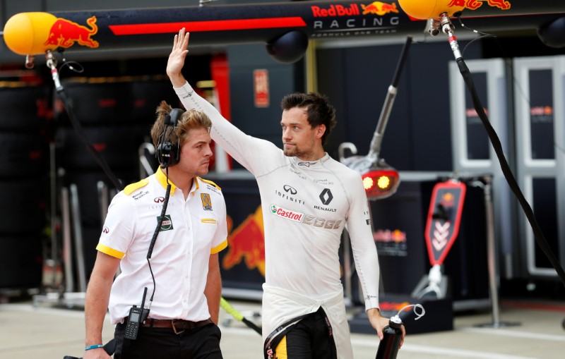 Motor racing: I’ve burnt the unlucky underpants, says Palmer