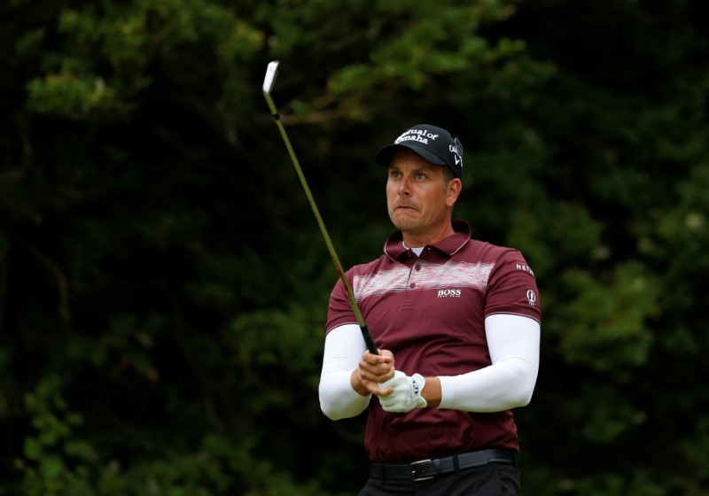 Stenson stays positive after Open clothes are stolen