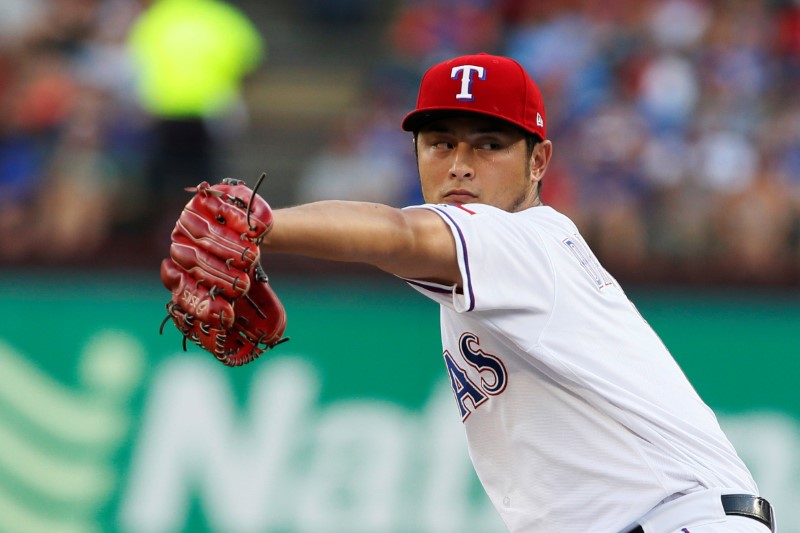 Dodgers acquire prized ace Darvish from Rangers