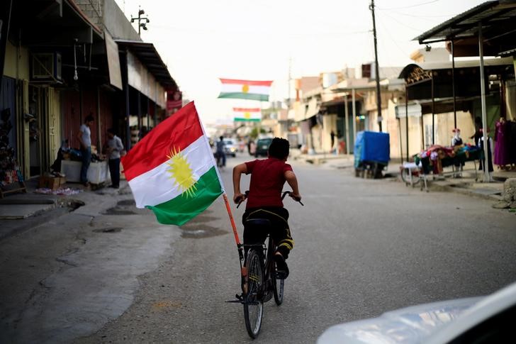 Kurds offer to suspend independence drive, seek talks with Baghdad