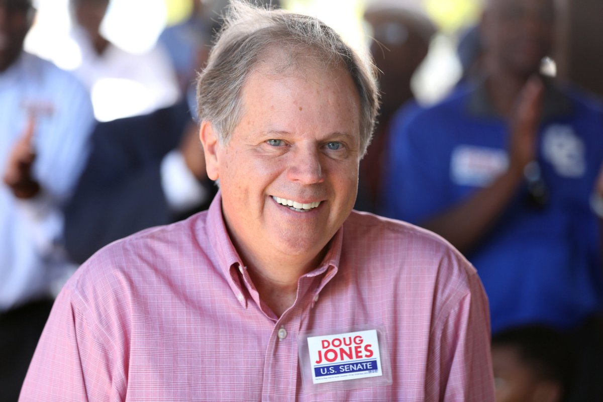 Alabama Democrat turns up attacks on Roy Moore in Senate race’s final stretch