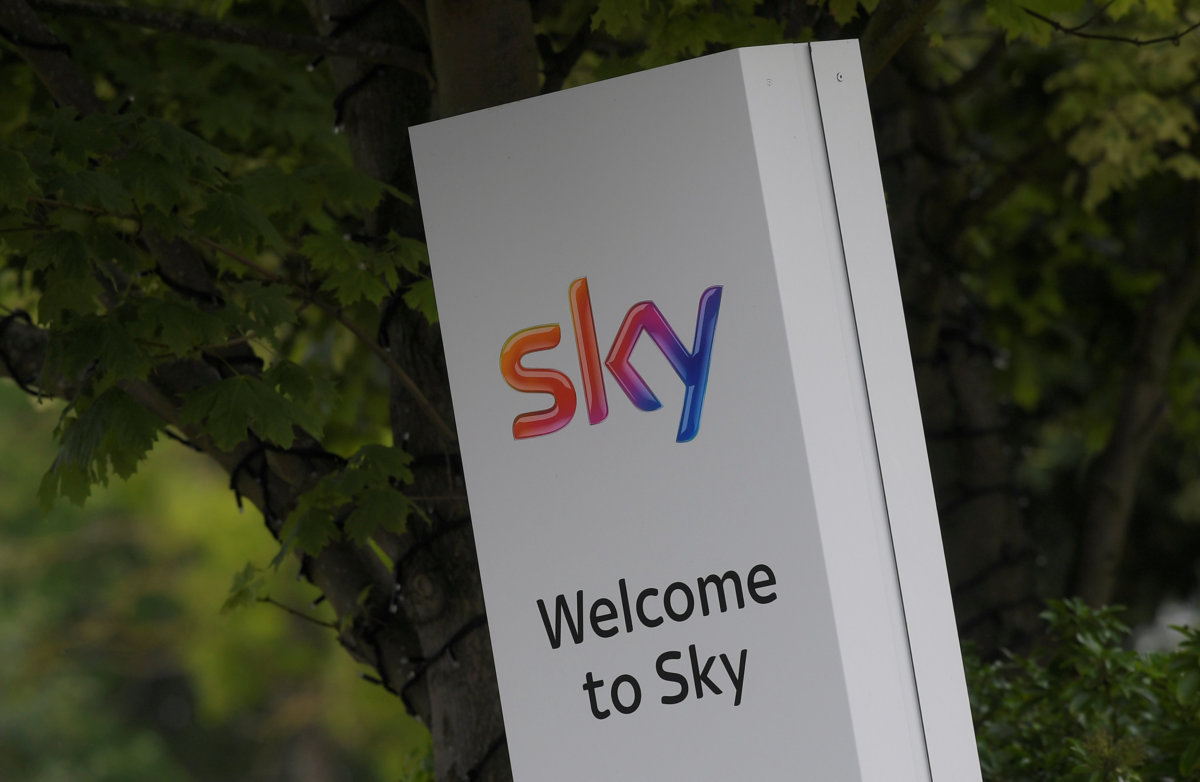 Britain pushes back date for provisional findings on Sky-Fox deal