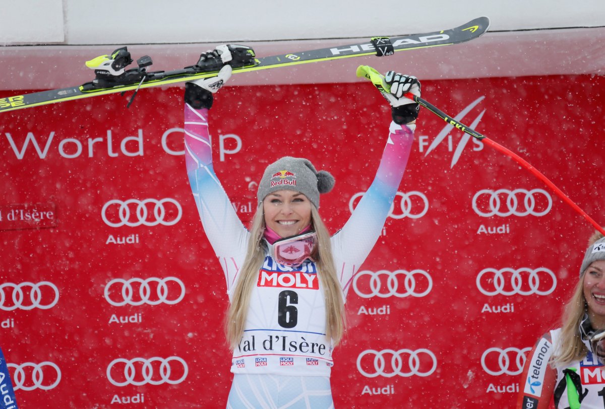 Alpine skiing: Veith wins first race since injury, Vonn pulls out