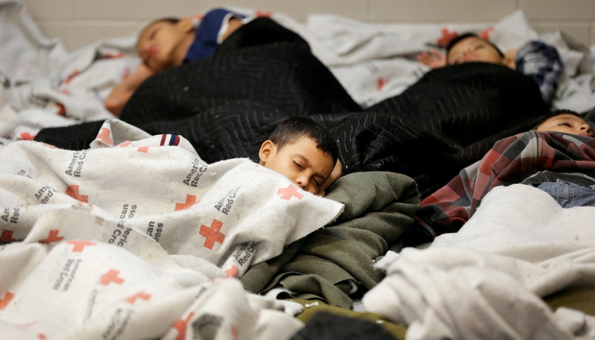 Exclusive: U.S. memo weakens guidelines for protecting immigrant children in