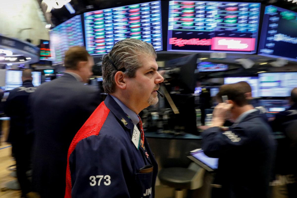 Wall Street rally rolls on amid earnings optimism