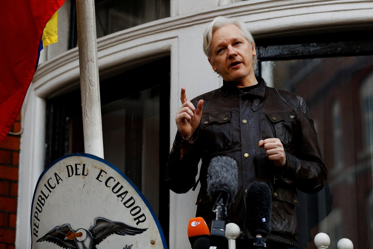 Ecuador gives Assange citizenship, seeks end to embassy stay