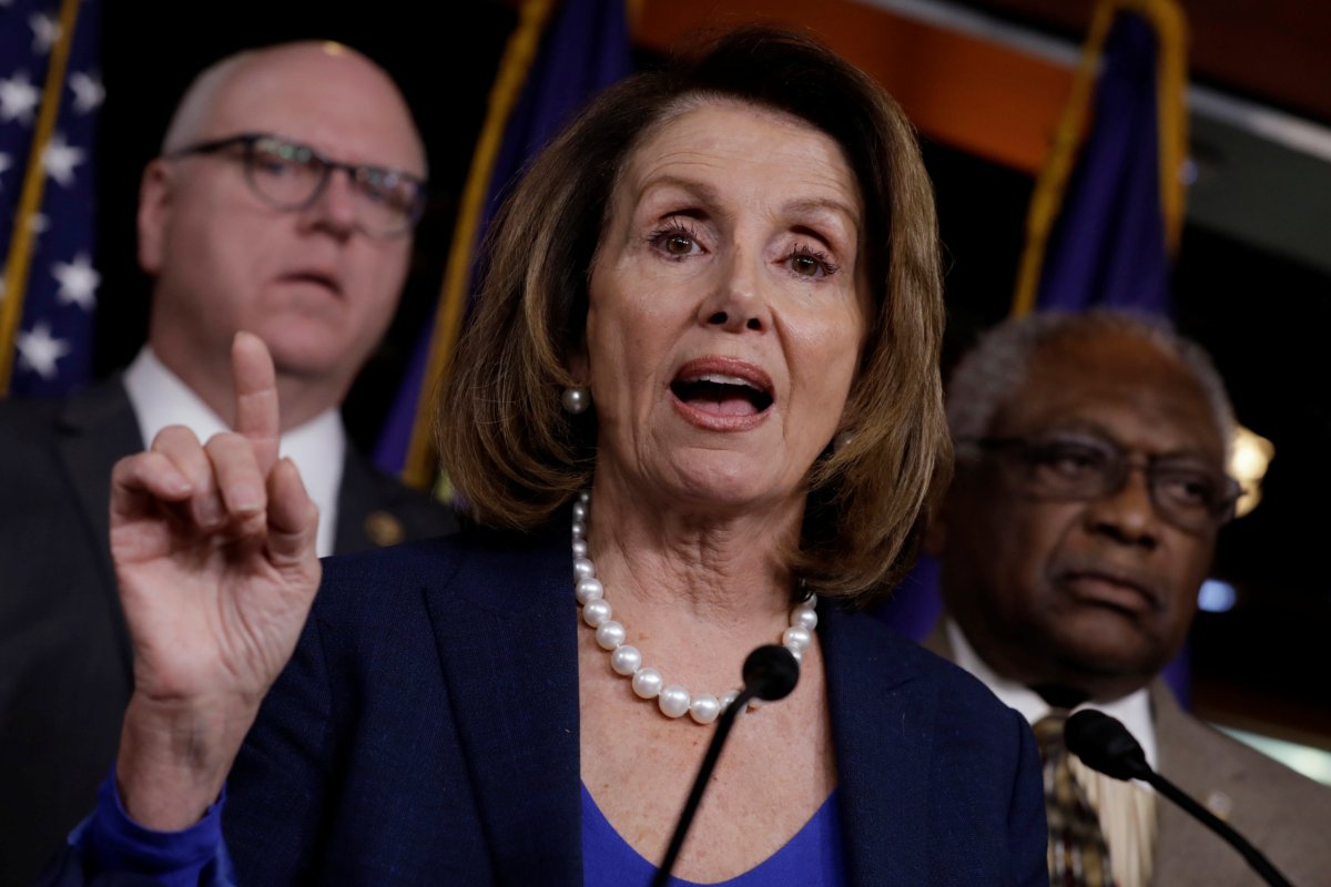 House Democrat Pelosi hopeful Schumer finds Trump-backed immigration bill