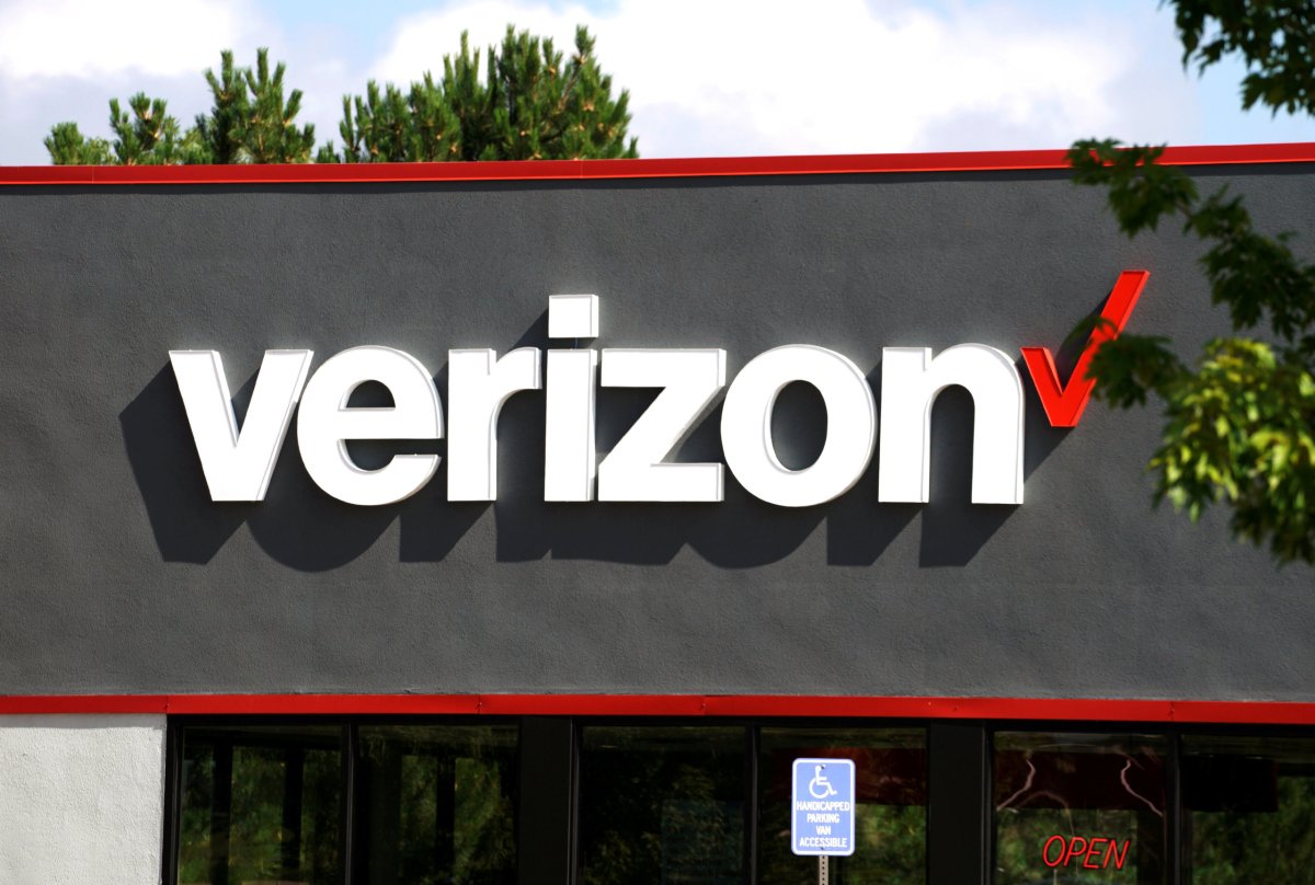 Verizon quarterly profit jumps, helped by tax reform