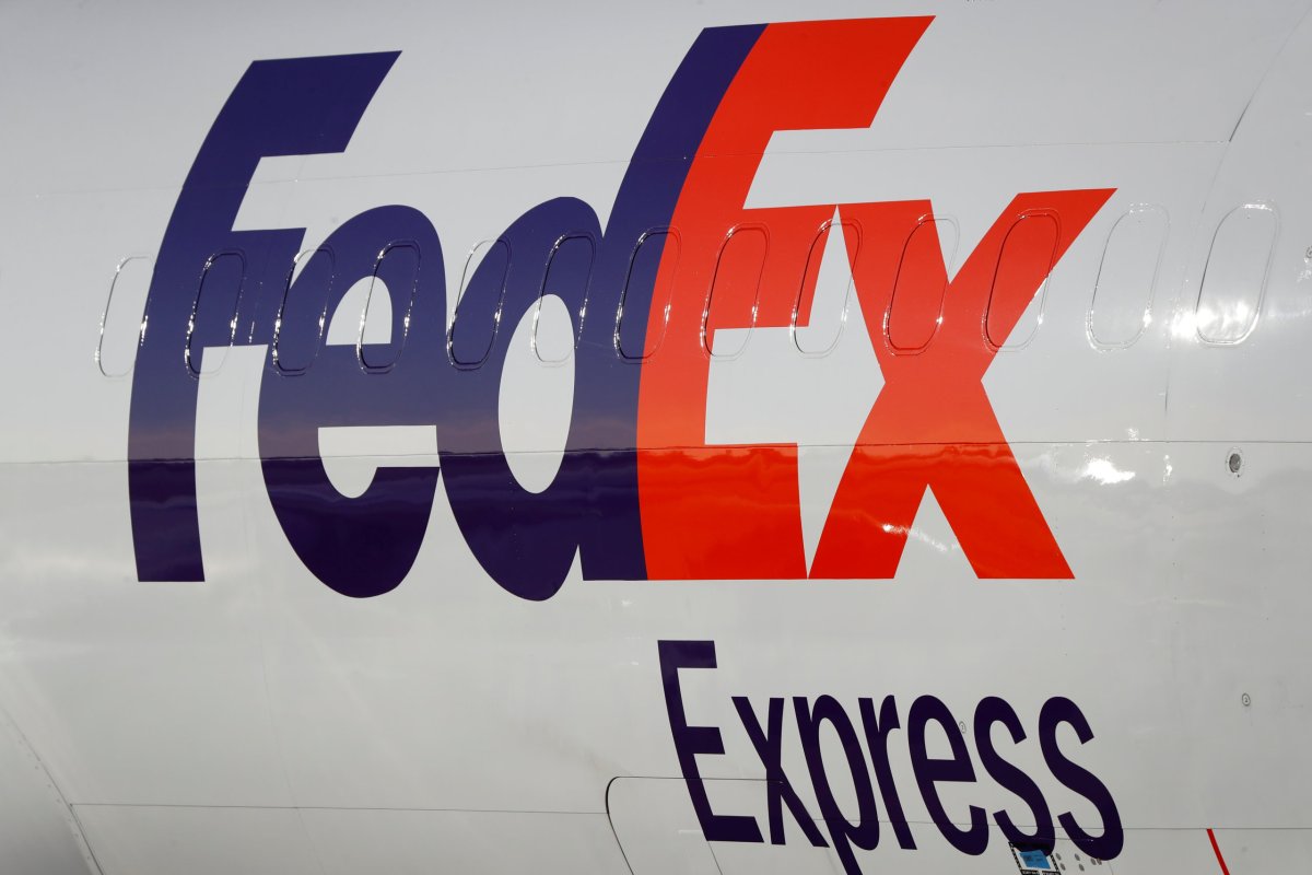 FedEx commits $3.2 billion to raise pay, expand hubs after U.S. tax overhaul