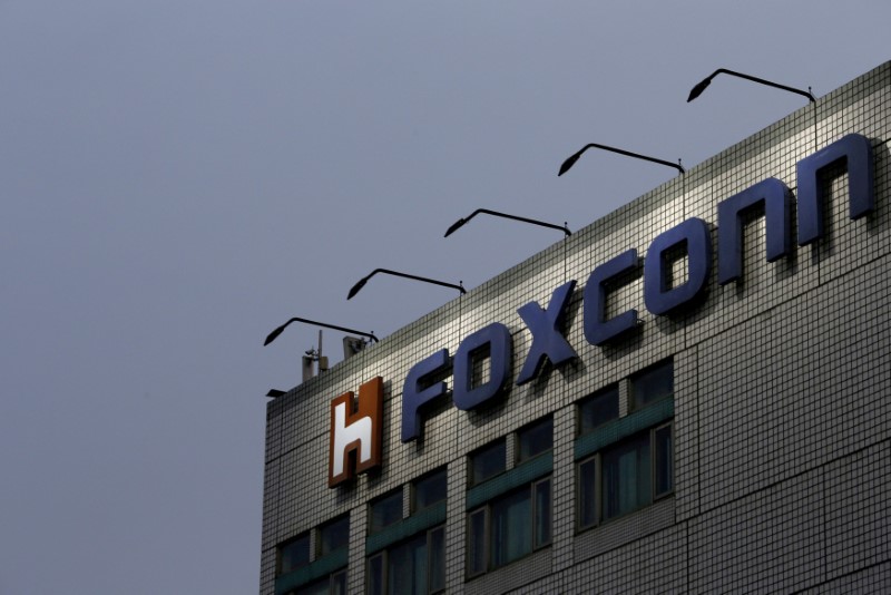 Foxconn shareholders approve plan to list unit in Shanghai
