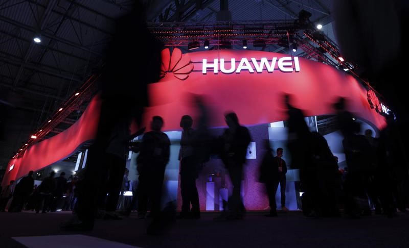 China’s Huawei builds British ties in face of U.S. cold shoulder