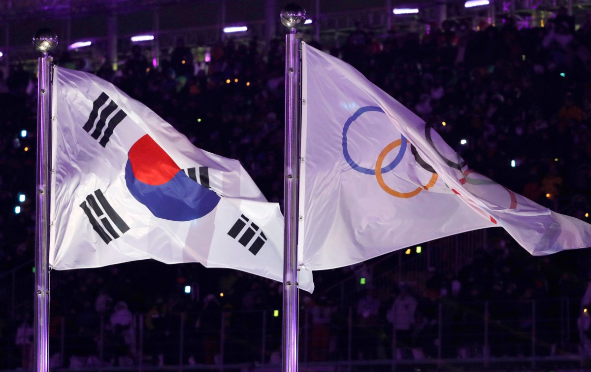 NBC apologizes to Koreans and Games for Japan comment