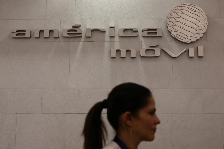 Mexico regulator approves America Movil separation, firm to challenge
