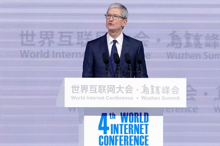 Apple’s Tim Cook calls for calm heads on China, U.S. trade