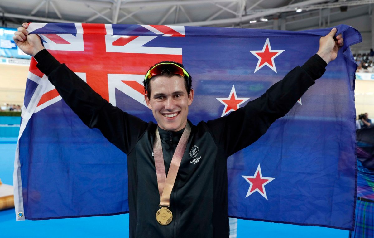 New Zealand’s Webster defends sprint gold