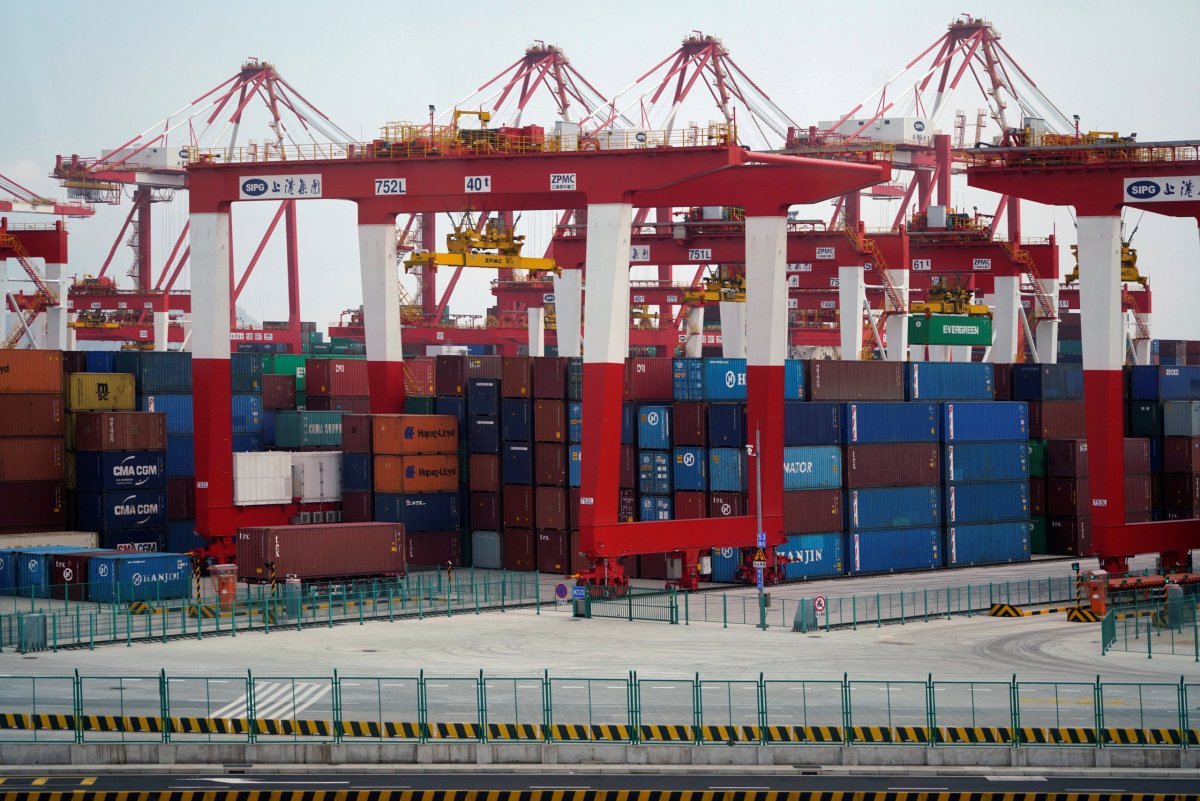 China’s first quarter trade surplus with U.S. rises 19.4 percent year on year