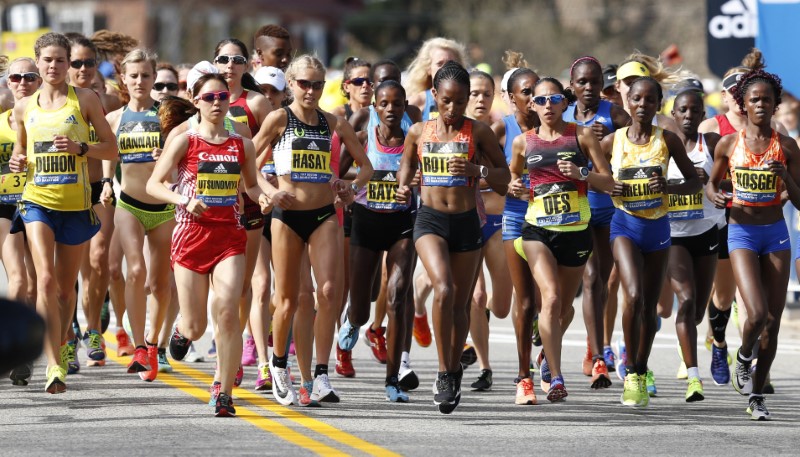 Hasay out of Boston Marathon with heel injury