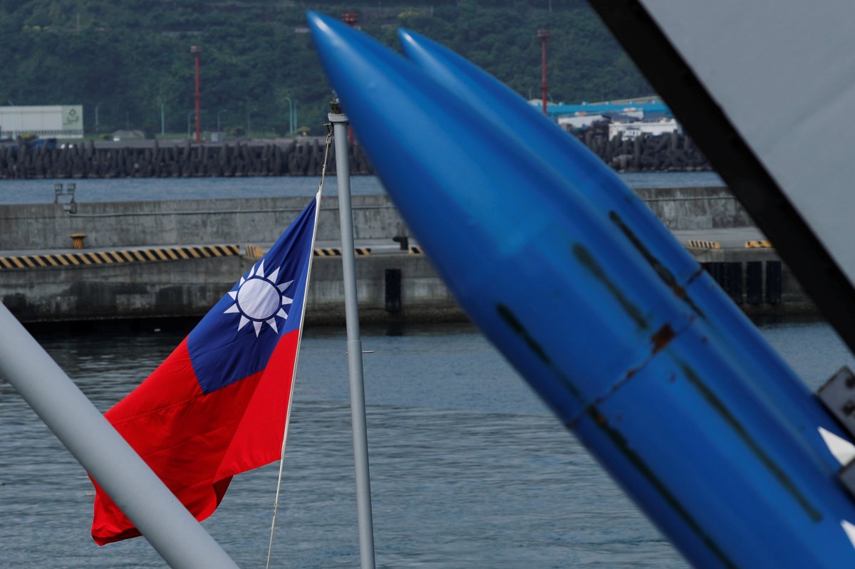 Taiwan to simulate repelling invasion amid China tensions