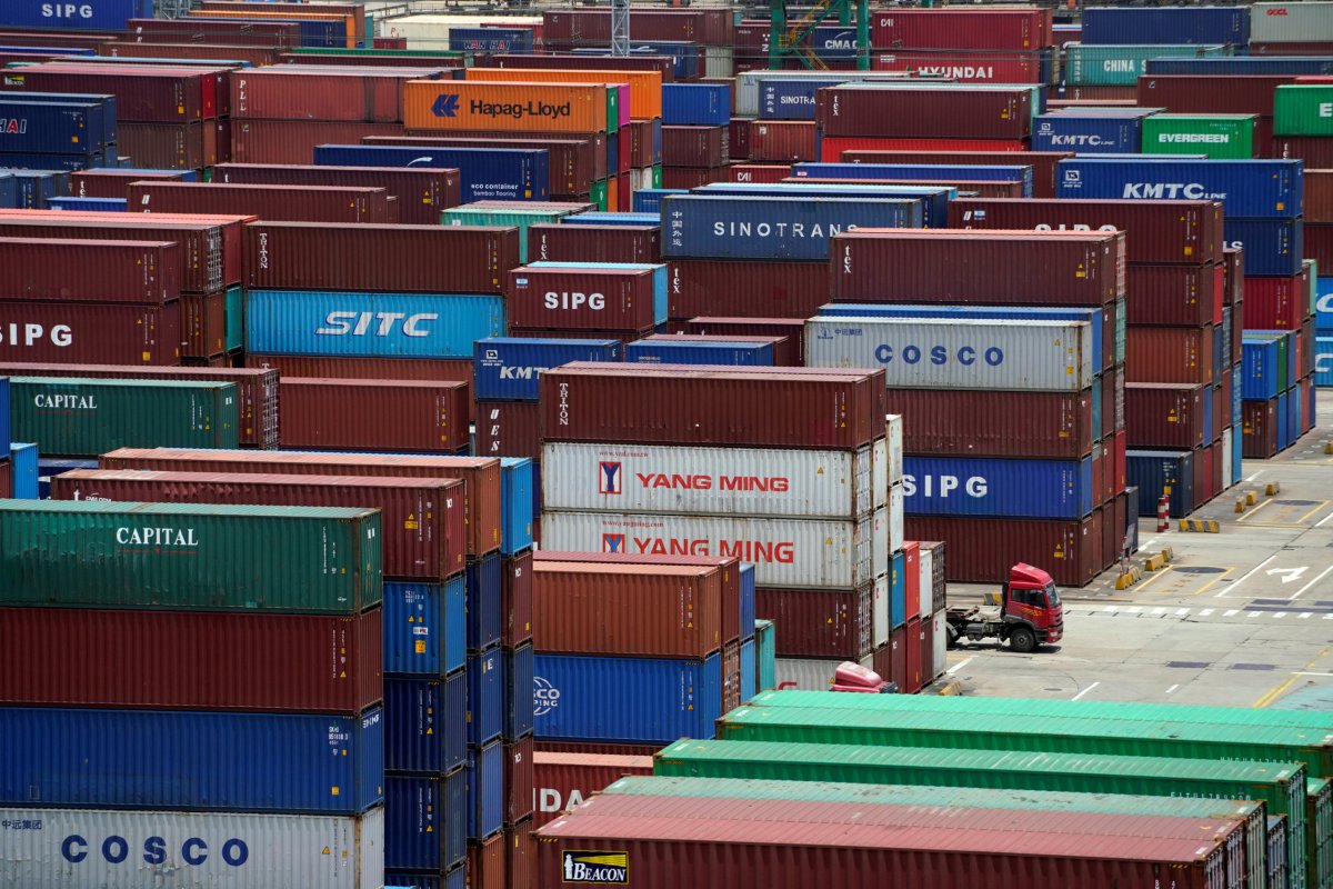 U.S. Senate quietly votes to cut tariffs on hundreds of Chinese goods