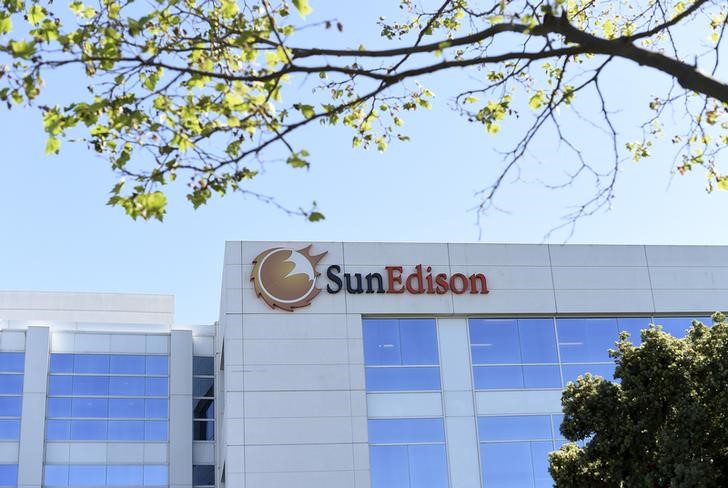 SunEdison retirement plan takes hit on company stock investments