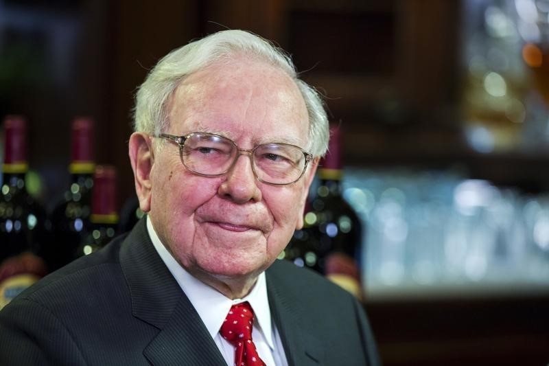 Buffett donates nearly $2.9 billion to Gates charity and four others