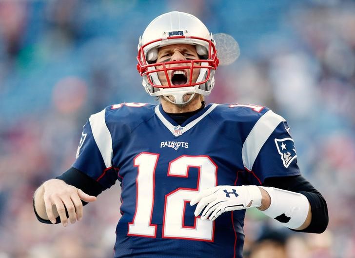 Patriots quarterback Brady ends ‘Deflategate’ legal fight