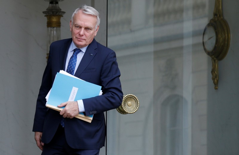 France fears Syria massacre, wants more pressure on Russia: Ayrault