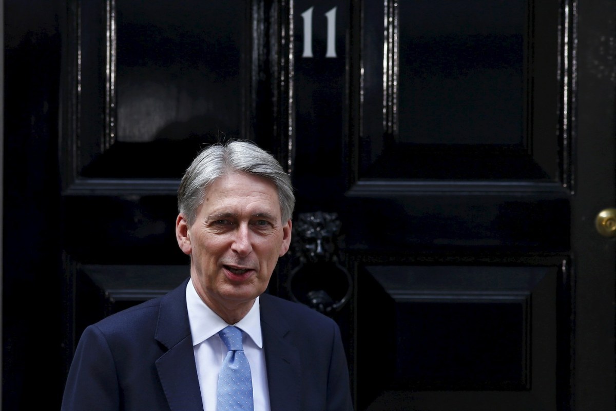 New UK finance minister Hammond to face Brexit grilling at G20