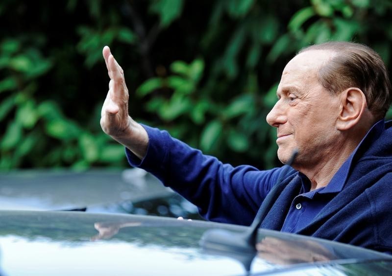 Hidden Senate scheming saves Berlusconi from court wiretaps