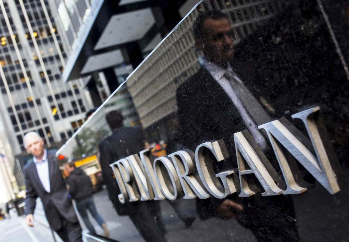 JPMorgan to pay about $200 million to settle Asia hiring probes