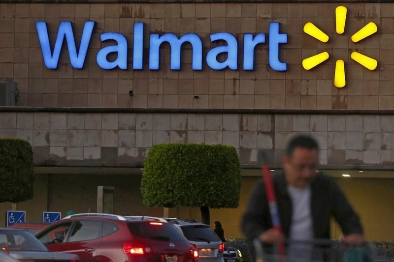 Wal-Mart beats shareholder appeal in Mexico bribery lawsuit
