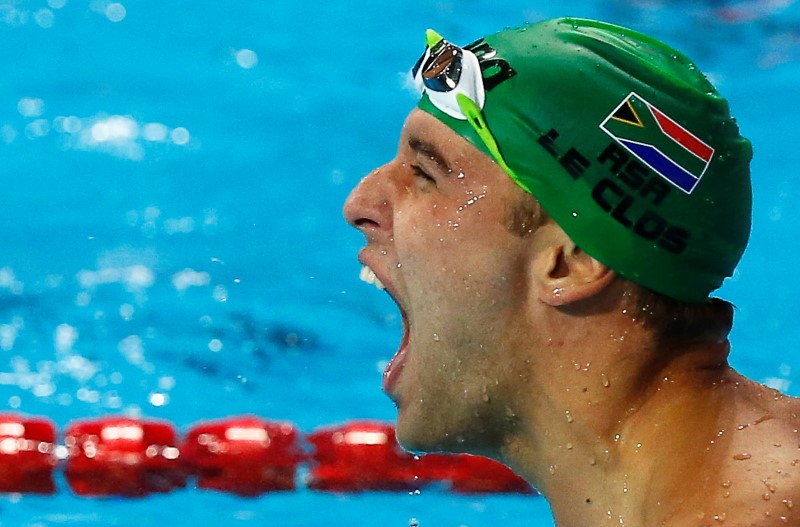Cancer scare weighs on Le Clos ahead of Phelps re-match