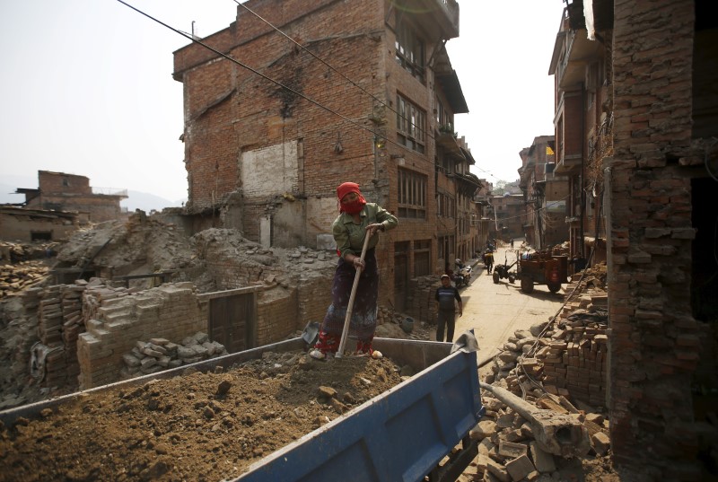 Nepal quake survivors struggle with debt, raising trafficking fears
