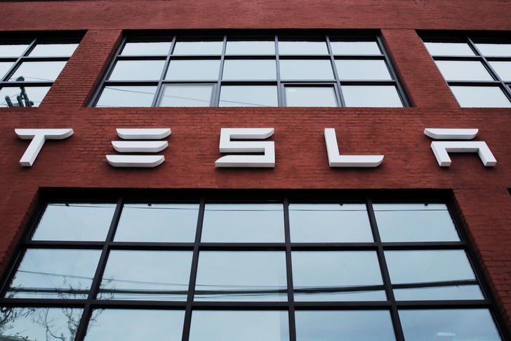 Tesla’s Musk says Model 3 could generate $20 billion in revenue per year