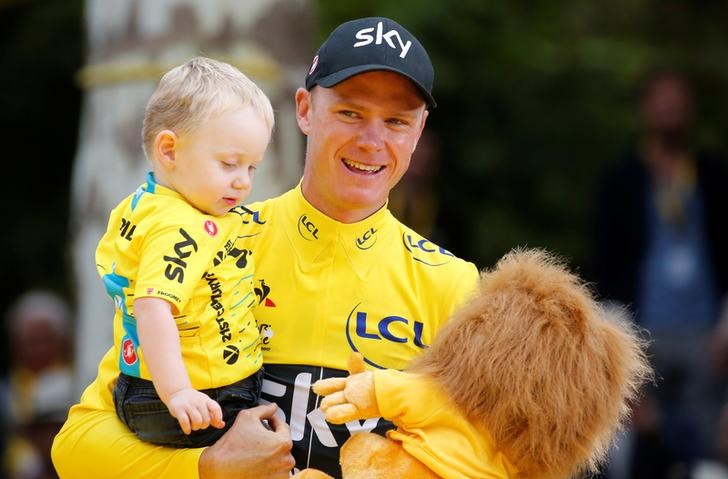 Cycling: Froome closes in on Vuelta win as De Gendt takes 19th stage