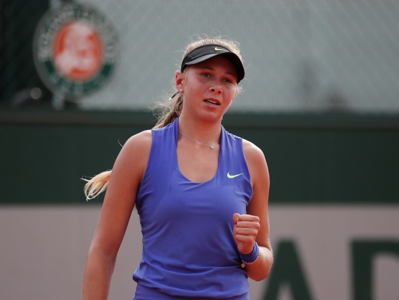 Anisimova sets sights on top spot after junior U.S. Open title